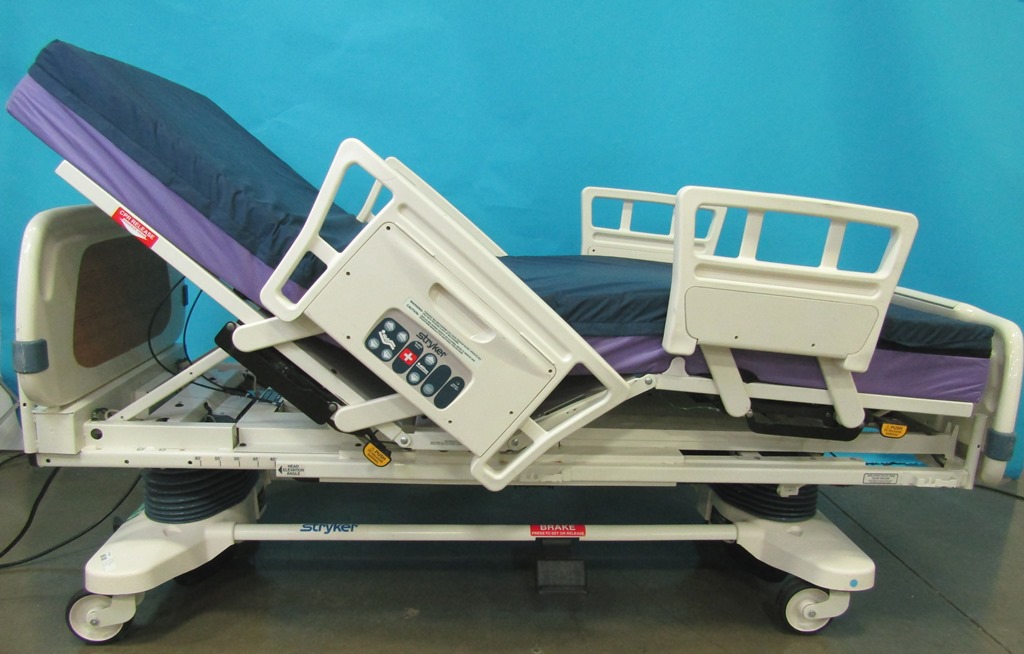 Stryker Hospital Bed Secure II 939711 Used Medical Equipment & PPE