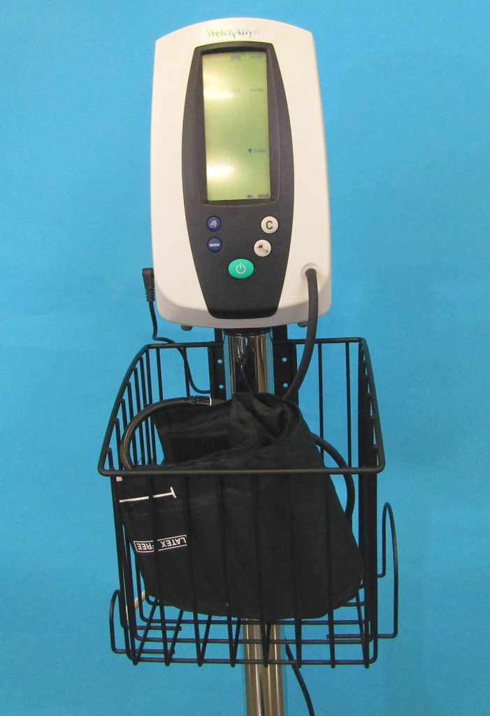 Welch Allyn Vital Signs Monitor 420 Series 939712 Used Medical